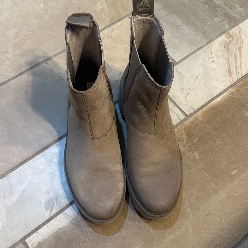 Timberland Women's Taupe Ankle Booties - Picture 2 of 4